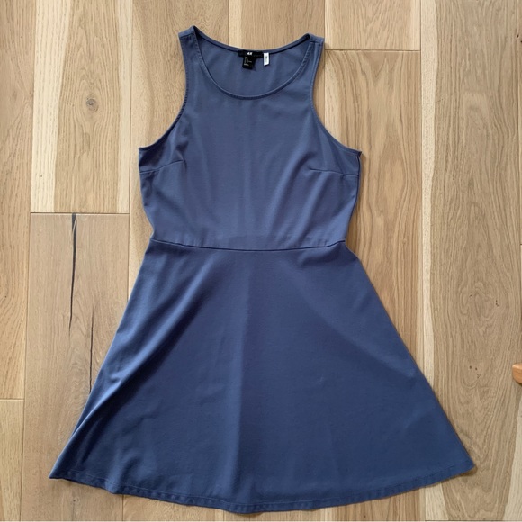 H&M Skater Dress - Picture 1 of 5
